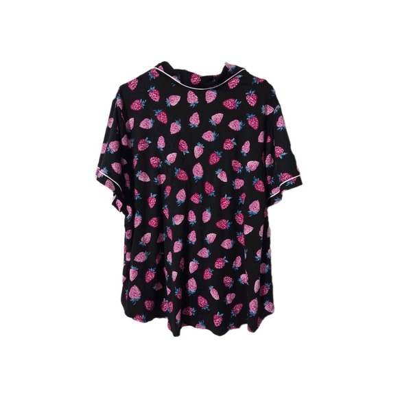 Secret Treasures 2 Piece Pajamas Button-down Shirt And Shorts, Strawberries, 3X - Picture 6 of 6